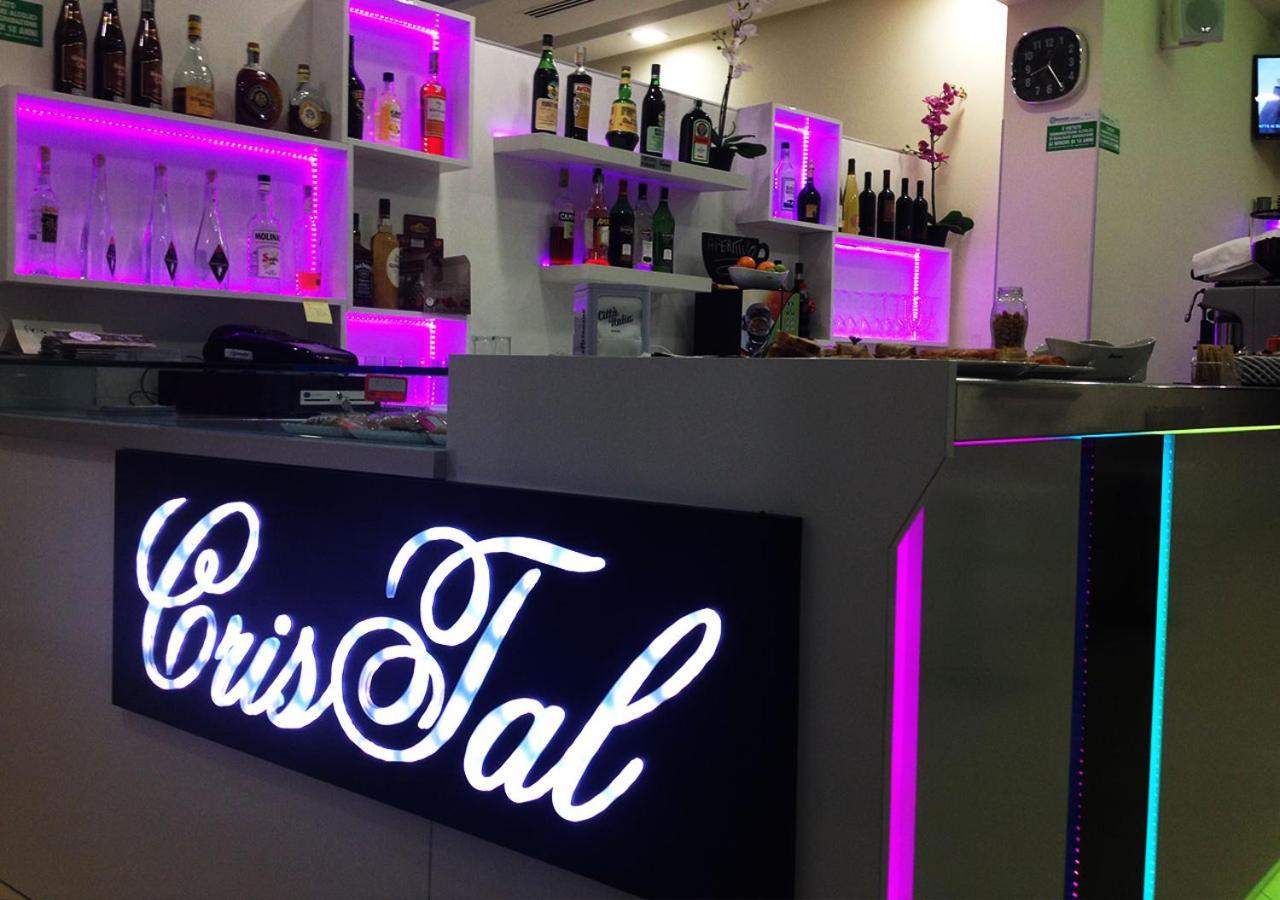 Cristal Rooms Piacenza Exterior foto