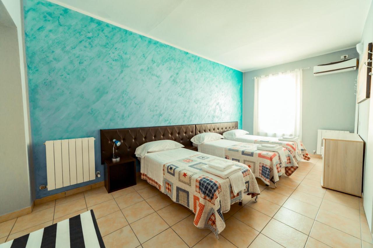 Cristal Rooms Piacenza Exterior foto